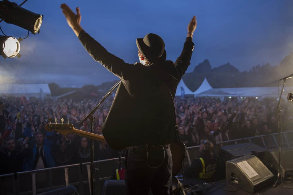 Hvordan musikk former identitet og fellesskap